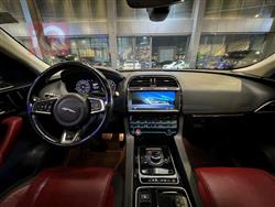 جاكوار إف-بيس